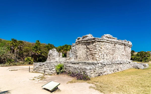 Antiguas ruinas mayas en Tulum en México — Foto de Stock