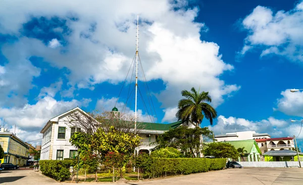 Edificio de la Corte Suprema en Ciudad de Belice — Foto de Stock