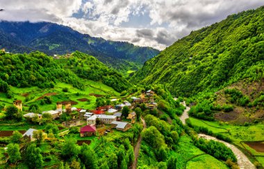 Yukarı Svaneti, Gürcistan'daki Nakipari köyü