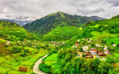 Yukarı Svaneti Bogreshi ve Nakipari köyleri, Gürcistan