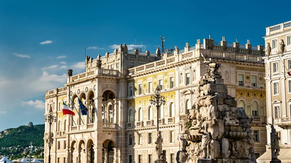 Palácio Governamental em Trieste, Itália — Fotografia de Stock