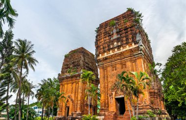 Qui Nhon'daki İkiz Kuleler, Vietnam
