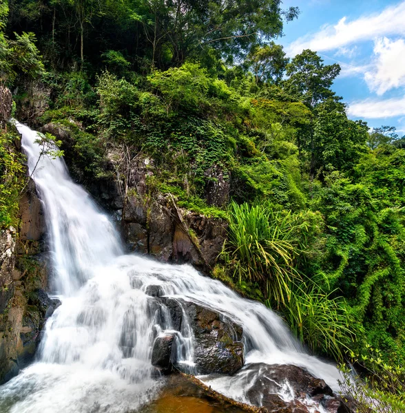 Cataratas de Datanla en Da Lat, Vietnam — Foto de Stock