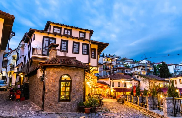 Traditionelle häuser in ohrid, nordmakedonien — Stockfoto