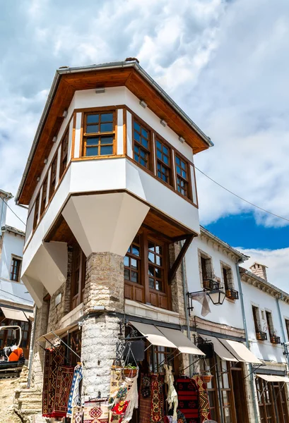 Tradiční domy v Gjirokaster, Albánie — Stock fotografie