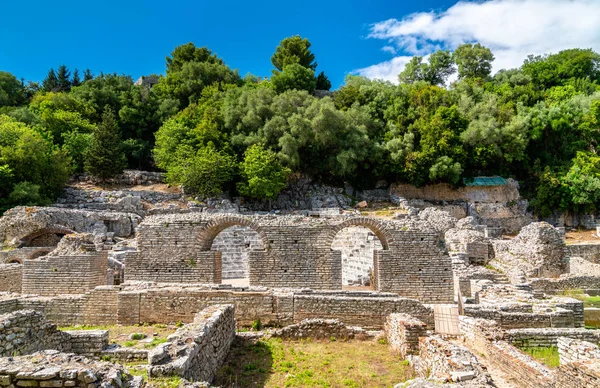 Ruinas de la antigua ciudad de Butrint en Albania — Foto de Stock