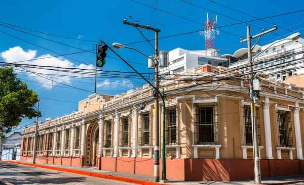 Edificio de correos en Ciudad de Guatemala — Foto de Stock