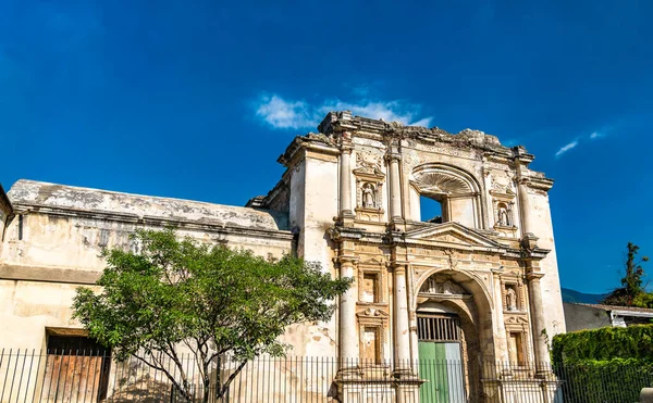 Ruinas de la Iglesia de Santa Teresa en Antigua Guatemala —  Fotos de Stock