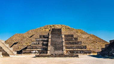 Meksika 'daki Teotihuacan' da Ay Piramidi