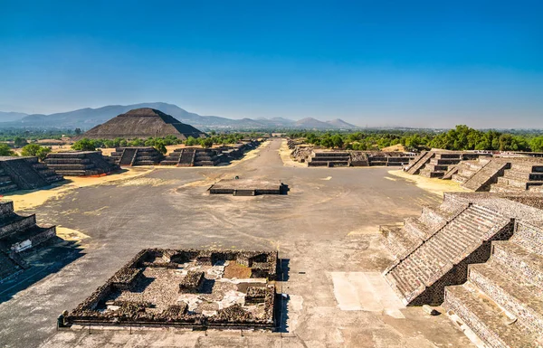 Λεωφόρος των Νεκρών στο Teotihuacan στο Μεξικό — Φωτογραφία Αρχείου