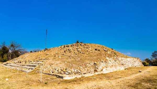 Ausgrabungsstätte monte alban in oaxaca, mexiko — Stockfoto