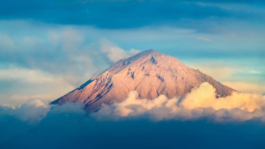 Popocatepetl volkan Mexico