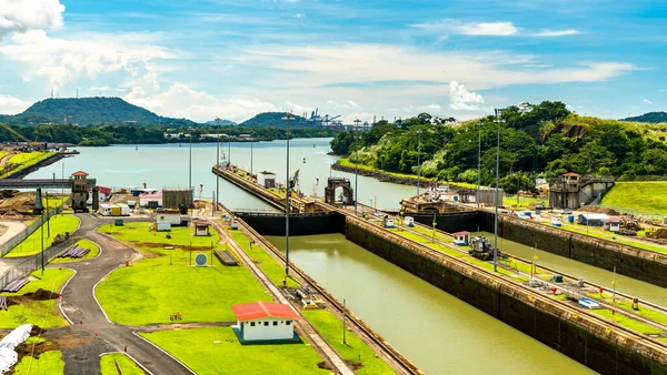 Miraflores Locks on the Panama Canal — Stock Photo, Image