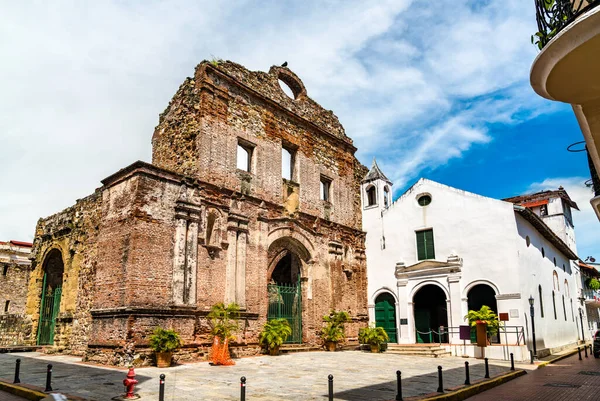 Convento di Santo Domingo a Casco Viejo a Panama — Foto Stock