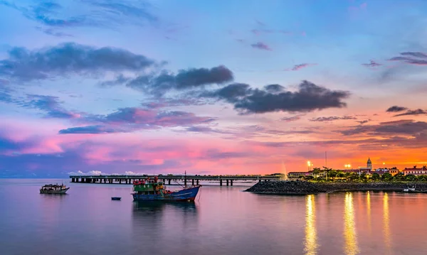 Casco Viejo, det historiska distriktet i Panama City vid solnedgången — Stockfoto