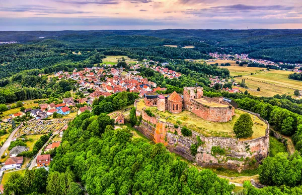 Lichtenberg slott i Vogeserna - Bas-Rhin, Alsace, Frankrike — Stockfoto