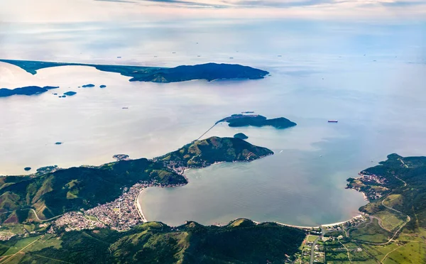 Pemandangan udara Mangaratiba, negara bagian Rio de Janeiro di Brasil — Stok Foto