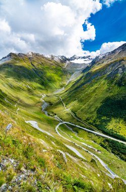Furka Geçidinde İsviçre Alpleri