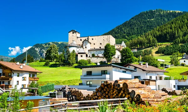 Castelo de Naudersberg em Nauders, Áustria — Fotografia de Stock