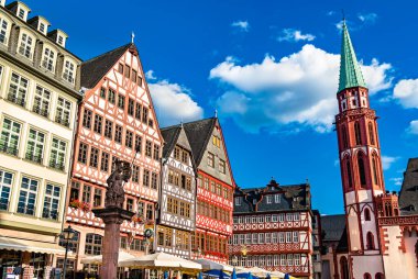 Frankfurt, Almanya 'da Romerberg' de geleneksel evler