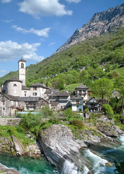 Village Lavertezzo Valle Verzasca Ticino Canton Switzerland — Stock Photo, Image