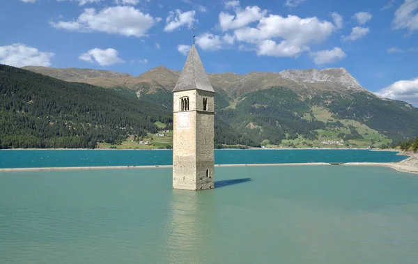 Famosa Iglesia Hundida Lago Reschensee Val Venosta Tirol Del Sur — Foto de Stock