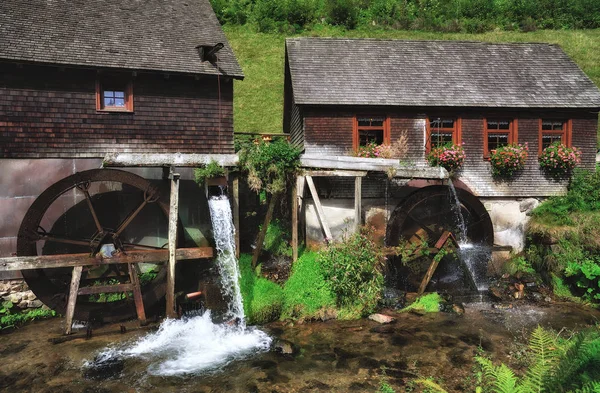 德国黑森林著名的赫森洛赫水磨坊 — 图库照片