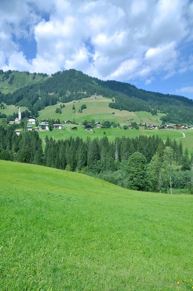 Landschap Kleinwalsertal Vorarlberg Oostenrijk — Stockfoto