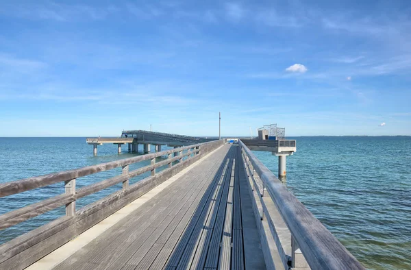 Muelle de Heiligenhafen, Mar Báltico, Alemania — Foto de Stock