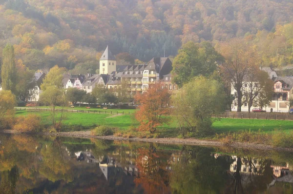 Village Moselkern Dans Vallée Moselle Rhénanie Palatinat Allemagne — Photo