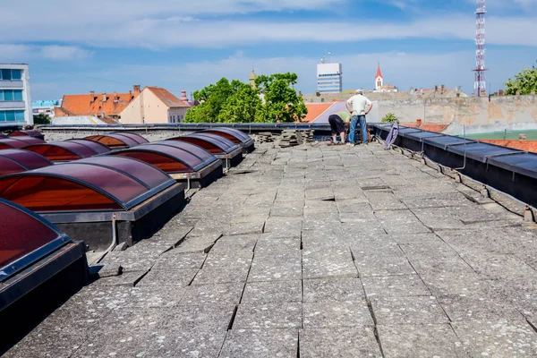 Verwarming Smelten Van Bitumen Oppervlak Door Vlam Van Gas Fakkel — Stockfoto