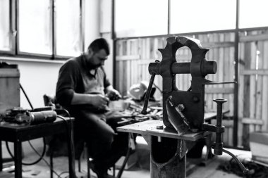 Endüstriyel mengene kelepçe aracı atölye için destek sert iş. Metal işleme için araç sabitleme ve sıkma