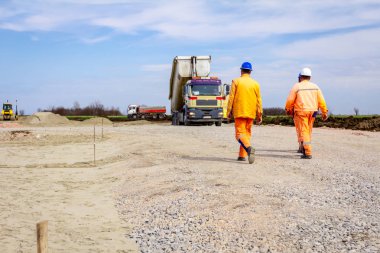 İşçi çalışmaya şantiye dönecek misin