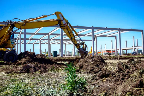 Site oluşturma Ekskavatör kazma