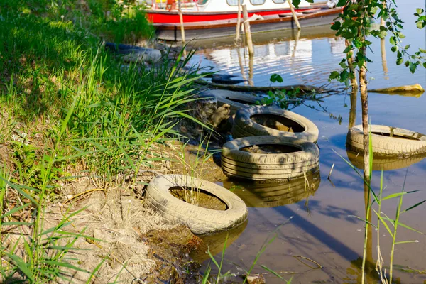 Doca Improvisada Local Para Atracar Barcos Pesca Terra — Fotografia de Stock