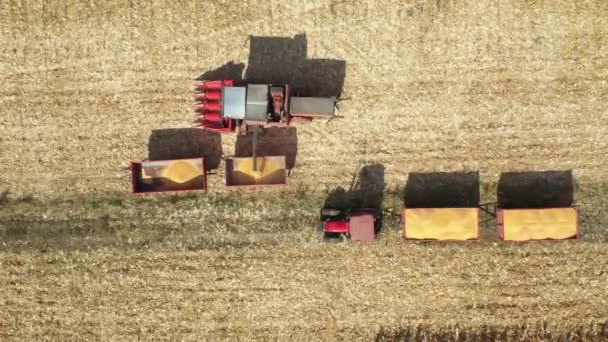 Dolly Mova Para Cima Vista Superior Transbordo Colheitadeira Agrícola Combinar — Vídeo de Stock