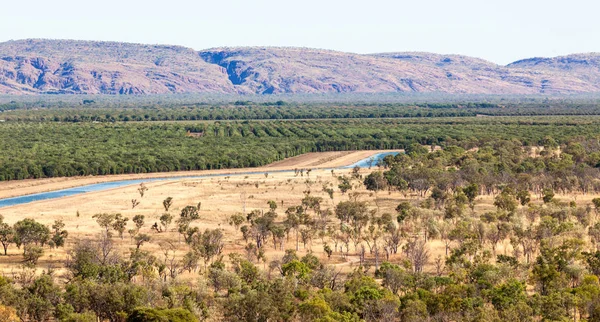 在库努纳拉在皮尔巴拉西澳大利亚的灌溉 Ord 河计划的一部分 — 图库照片