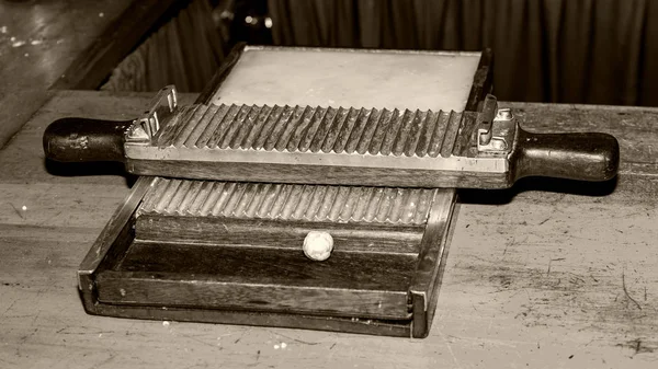 Old Fashioned Pill Maker — Stock Photo, Image