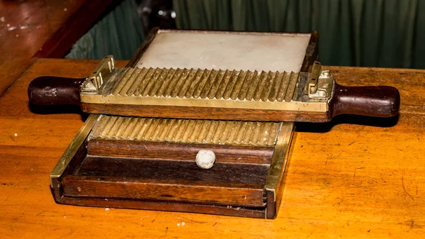 Eski Kimyager Hap Makinesi — Stok fotoğraf