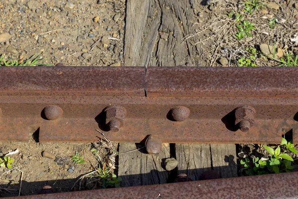 带连接的典型铁路轨道 — 图库照片