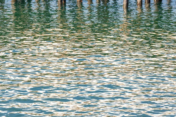 Little Waves Full Reflections — Stock Photo, Image