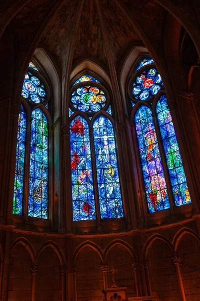 13世紀のノートルダム大聖堂は 第一次世界大戦中に大きな被害を受けましたが 見事に修復され フランスで最も美しいゴシック様式の教会の一つに数えられています — ストック写真