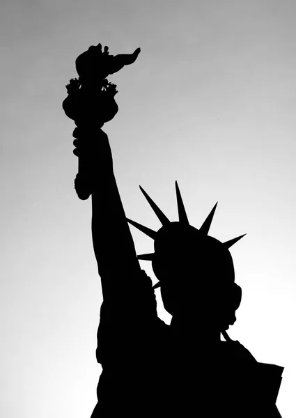 Estatua Libertad Una Colosal Escultura Neoclásica Liberty Island Puerto Nueva — Foto de Stock