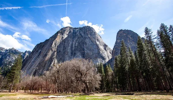 Yosemite National Park Ligger Kaliforniens Sierra Nevada Berg Dess Berömda — Stockfoto
