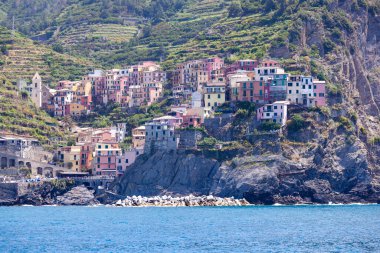 Manarola Cinque Terra 'da bir kasaba