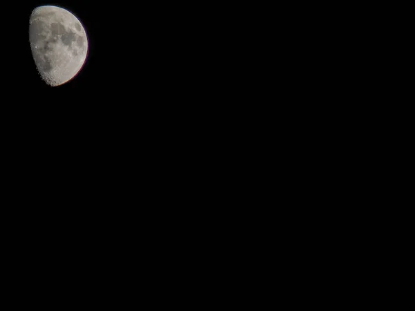 夜空の月は — ストック写真
