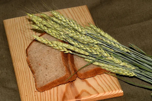 sliced bread and wheat earssliced bread and wheat ears