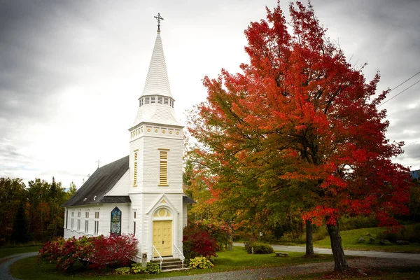 Saint Matthew Chapel Suggar Hill New Hampshire — Stock Photo, Image