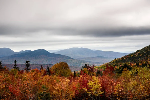 Wangam Overlook Kancamagus Karayolu Üzerinde — Stok fotoğraf