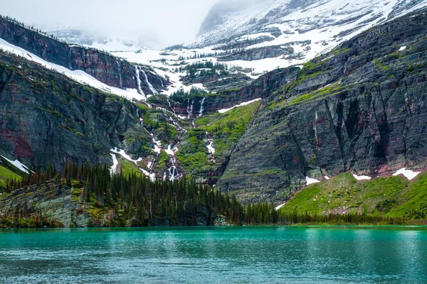 Lago Grinnell en el Parque Nacional Glaciar — Foto de Stock